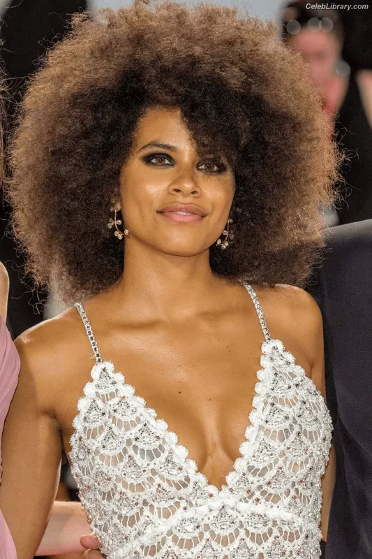 Zazie beetz photo 20 of 163