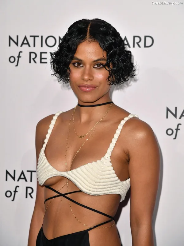Zazie beetz photo 21 of 163