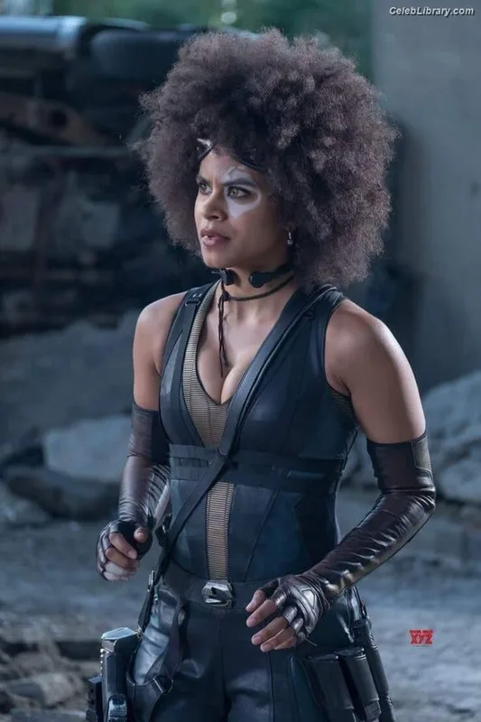 Zazie beetz photo 5 of 163