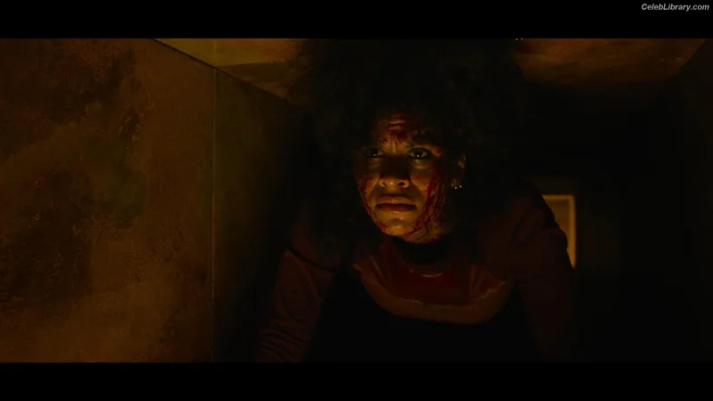 Zazie beetz photo 20 of 163