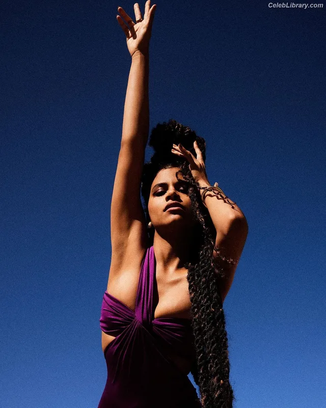 Zazie beetz photo 17 of 163