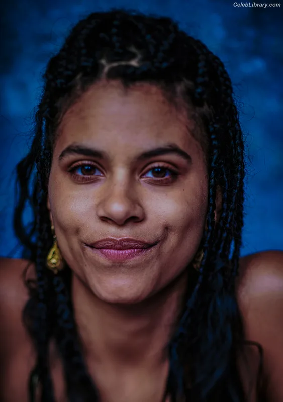 Zazie beetz photo 4 of 163