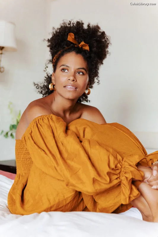 Zazie beetz photo 9 of 163