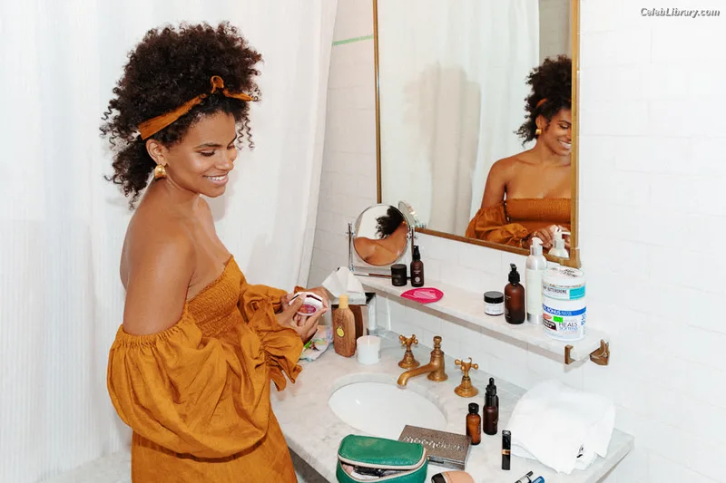 Zazie beetz photo 10 of 163