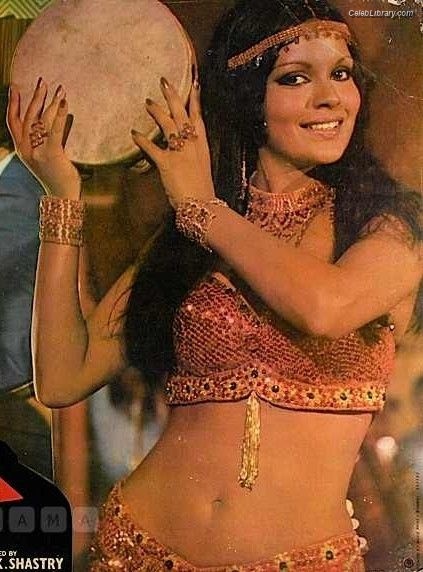 Zeenat Aman photo 6 of 34