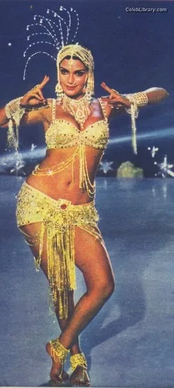 Zeenat Aman photo 3 of 34