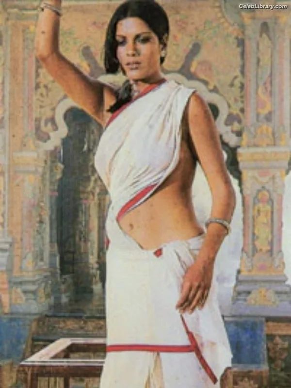 Zeenat Aman photo 16 of 34