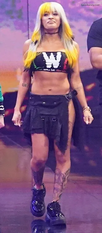 Zelina Vega photo 1 of 1497