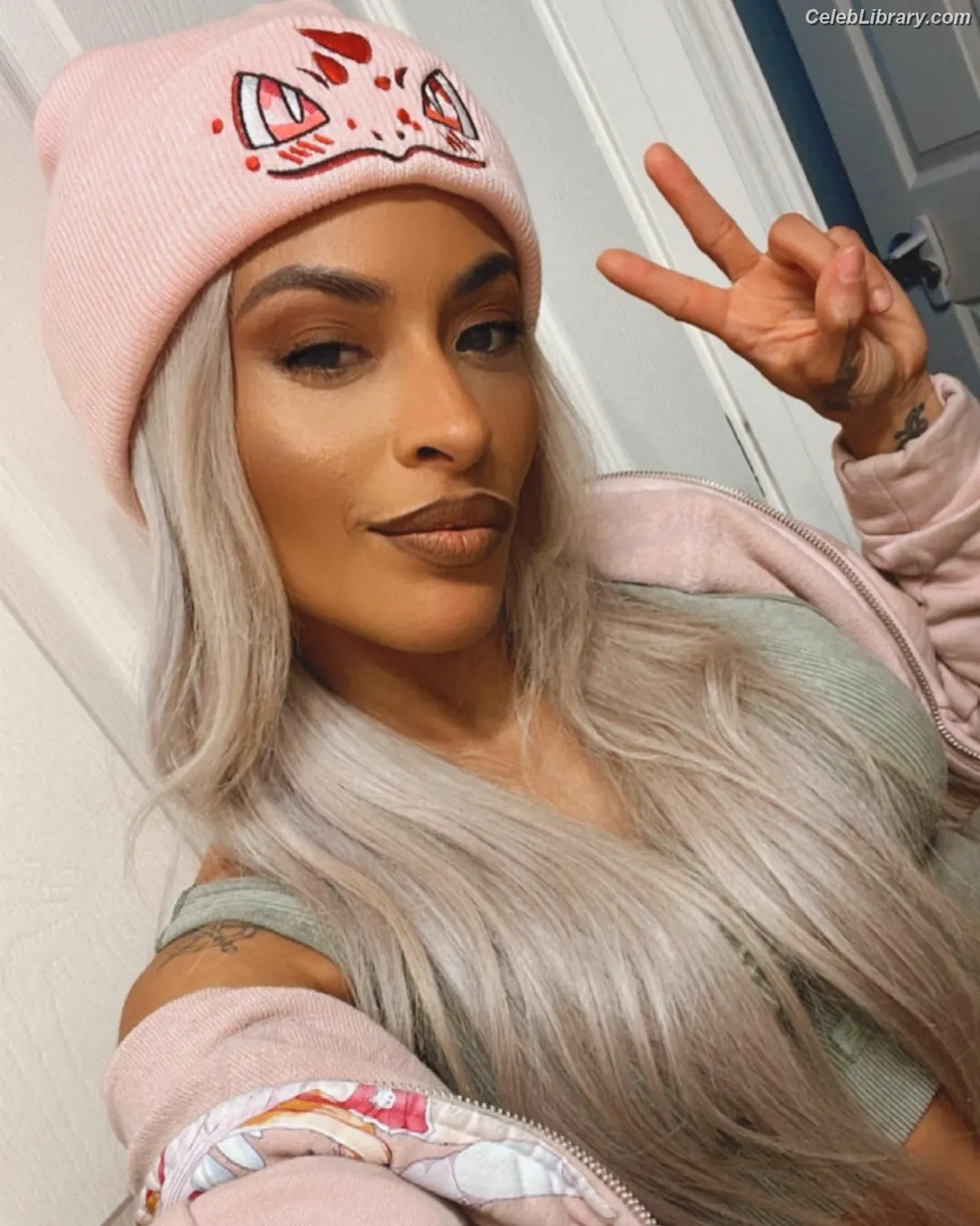 Zelina Vega photo 12 of 1497