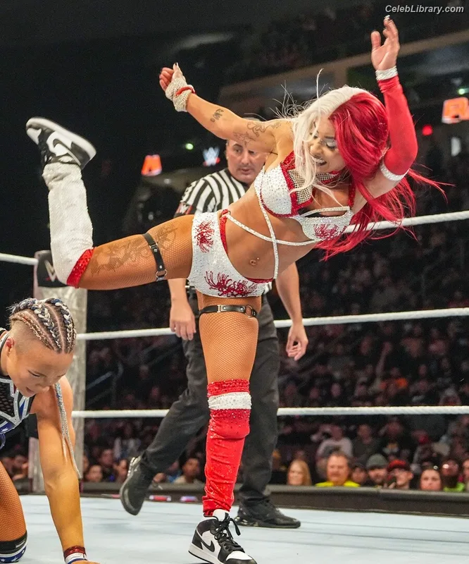 Zelina Vega photo 18 of 1497