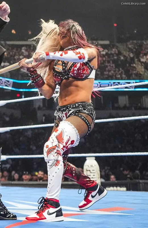 Zelina Vega photo 1 of 1497