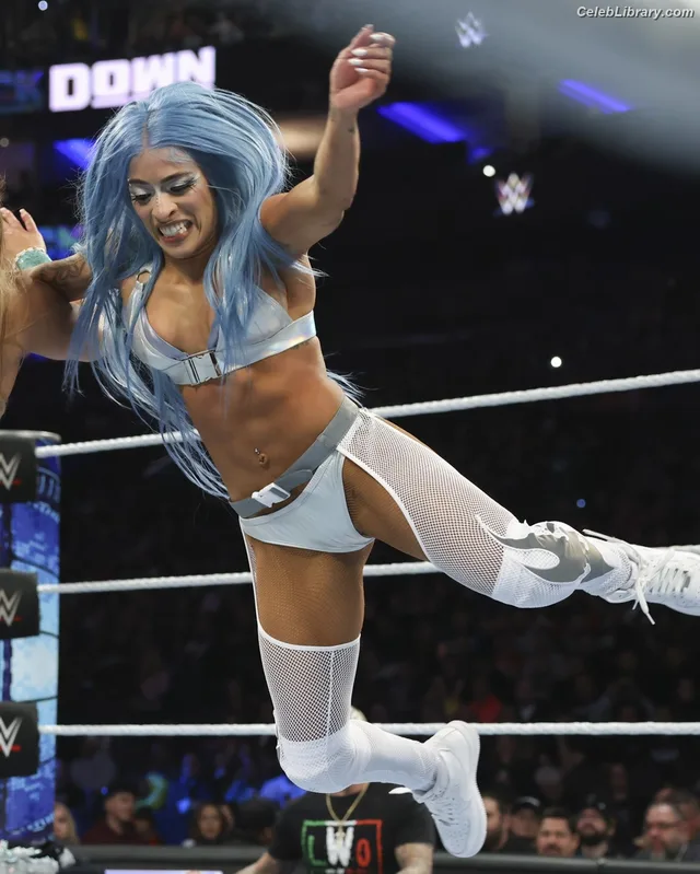 Zelina Vega photo 6 of 1497