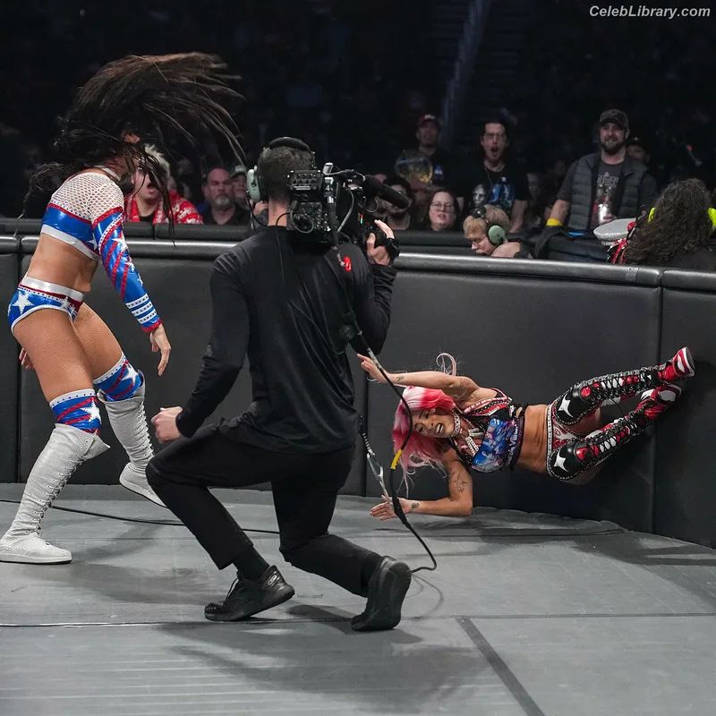 Zelina Vega photo 11 of 1497