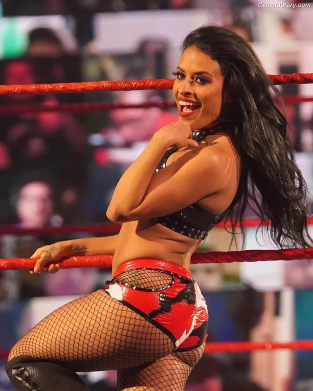 Zelina Vega photo 6 of 1497