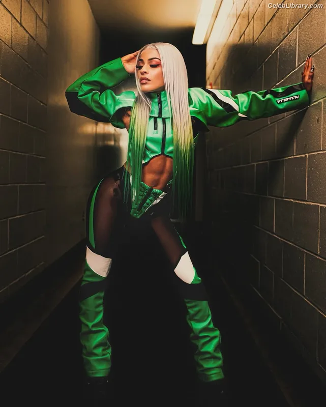 Zelina Vega photo 12 of 1497