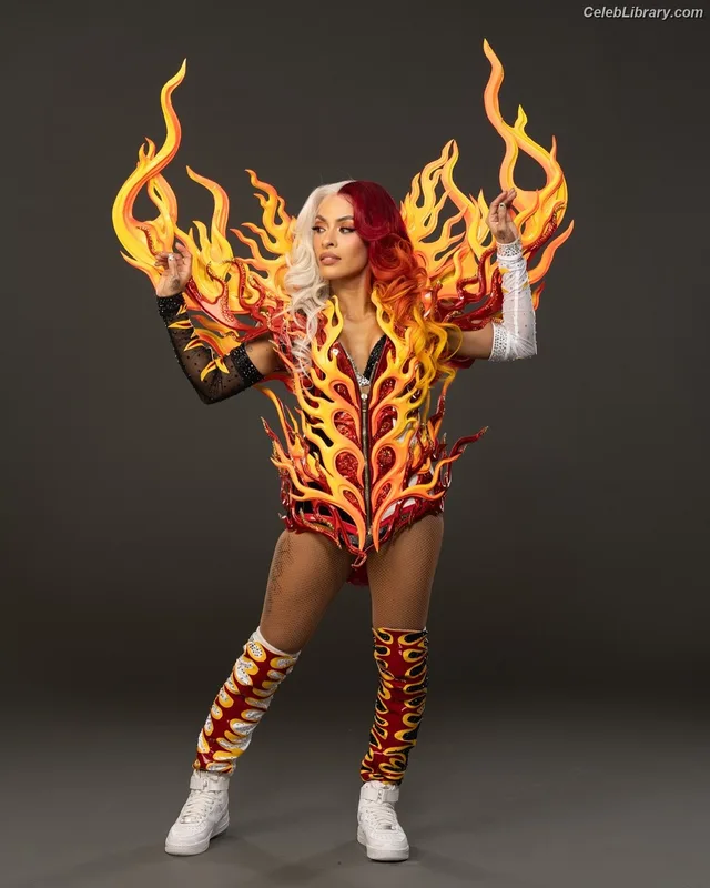Zelina Vega photo 8 of 1497
