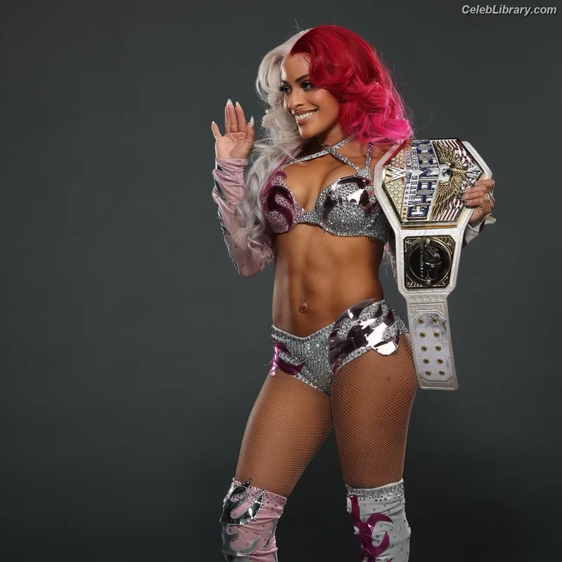 Zelina Vega photo 21 of 1497