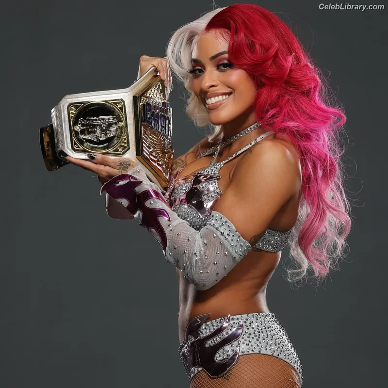 Zelina Vega photo 24 of 1497