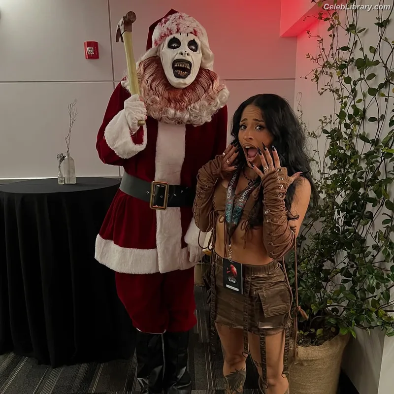 Zelina Vega photo 14 of 1497