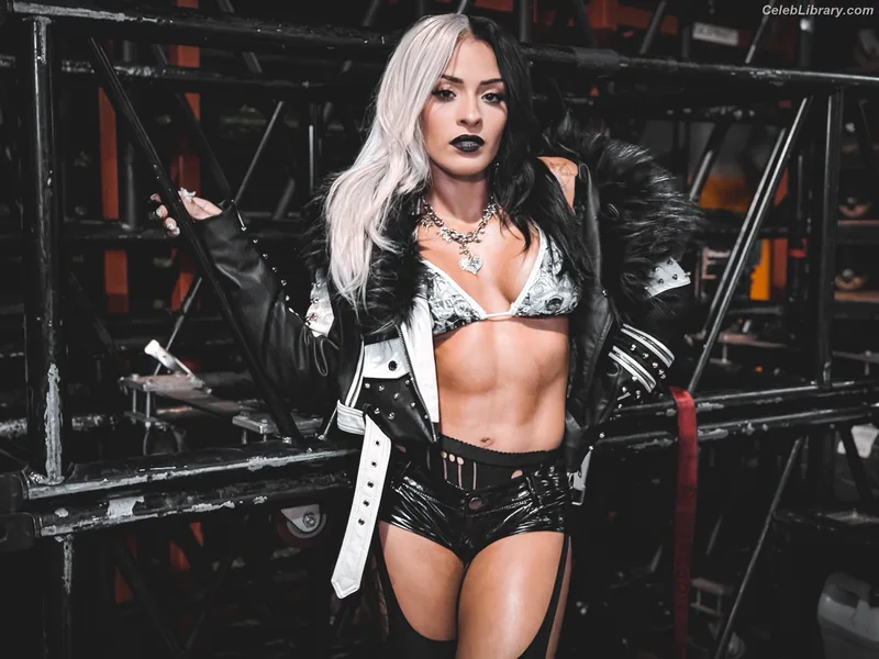 Zelina Vega photo 6 of 1497