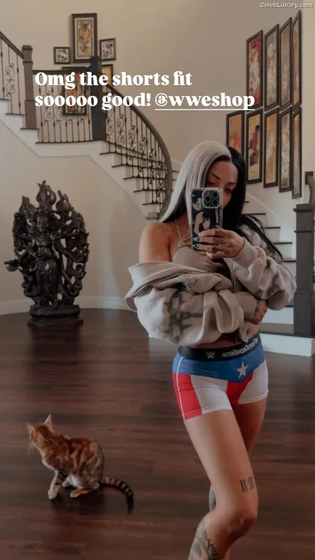 Zelina Vega photo 1 of 1497