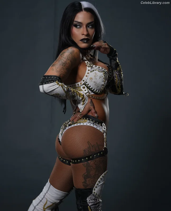 Zelina Vega photo 24 of 1497