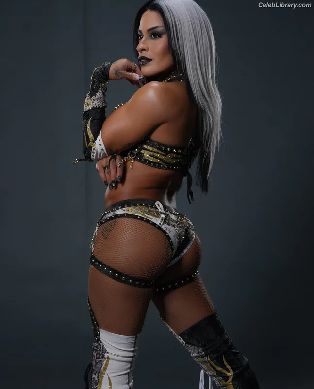 Zelina Vega photo 8 of 1497
