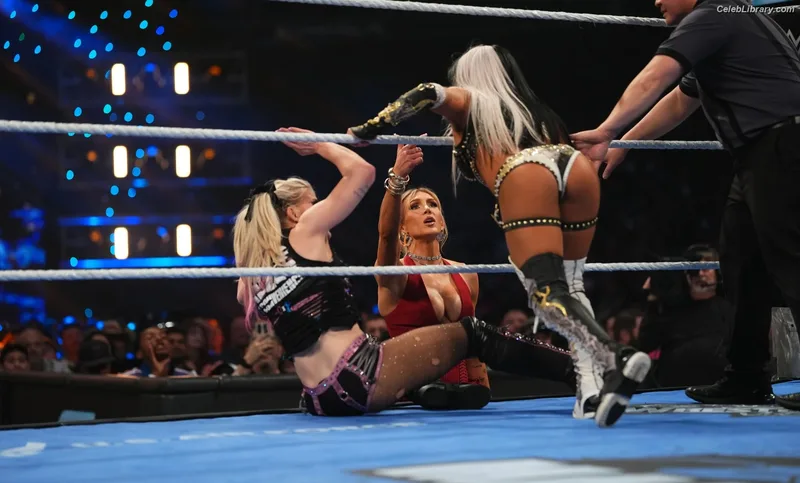 Zelina Vega photo 1 of 1497