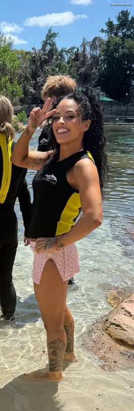 Zelina Vega photo 10 of 1497
