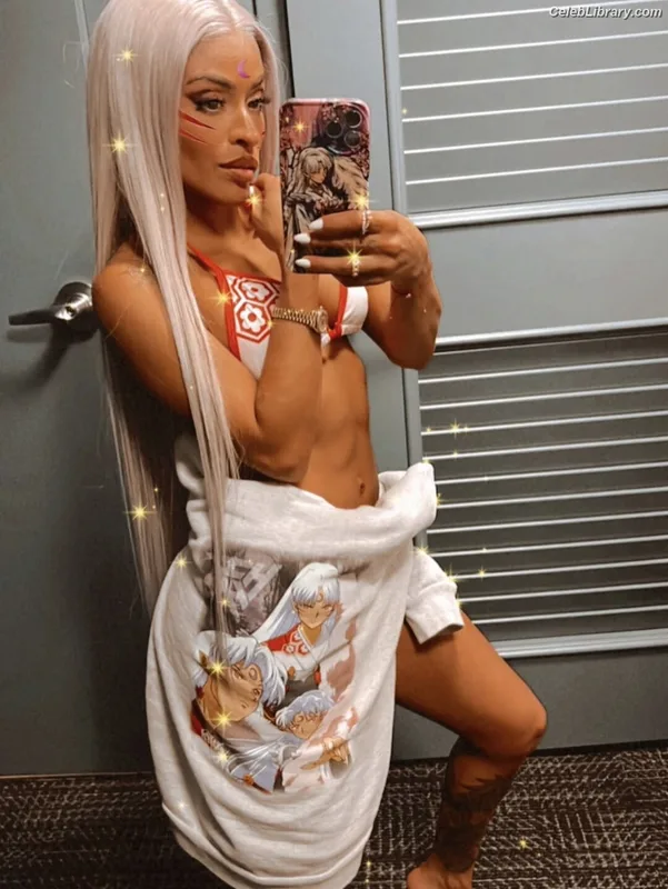 Zelina Vega photo 24 of 1497