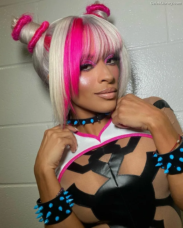 Zelina Vega photo 15 of 1497