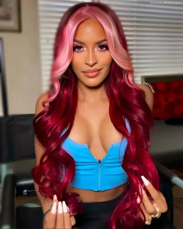 Zelina Vega photo 6 of 1497