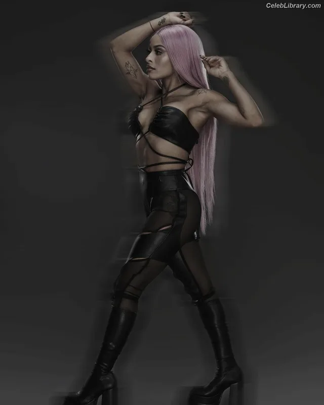 Zelina Vega photo 15 of 1497