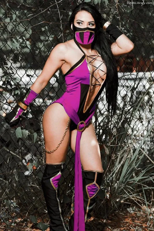 Zelina Vega photo 1 of 1497