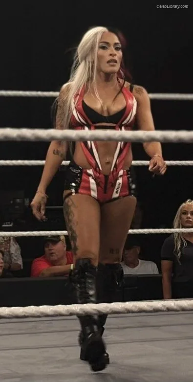 Zelina Vega photo 4 of 1497