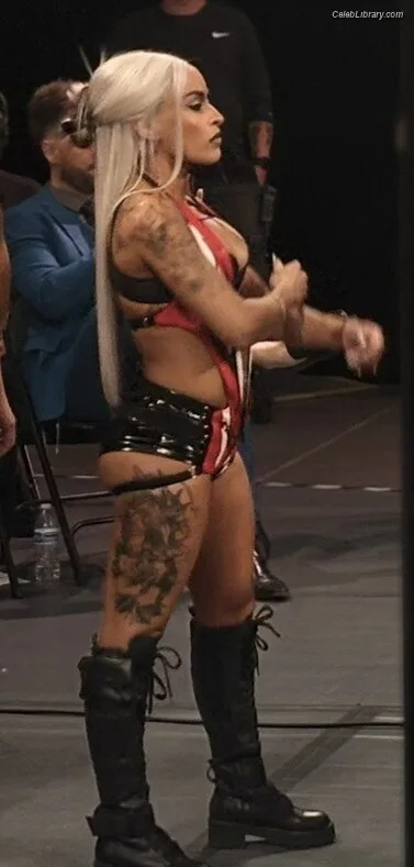 Zelina Vega photo 9 of 1497