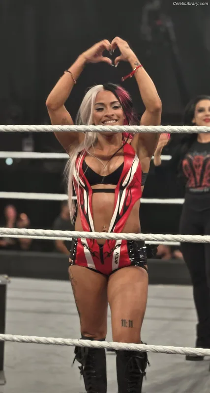 Zelina Vega photo 17 of 1497