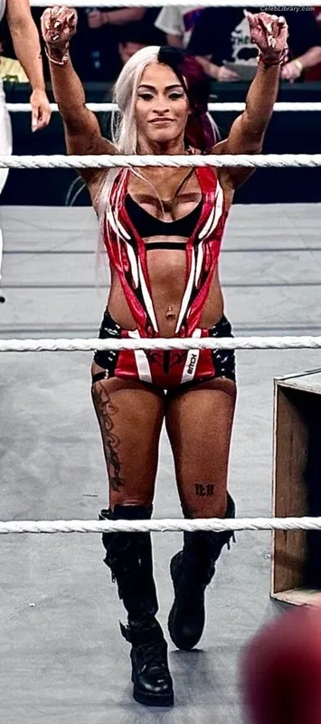 Zelina Vega photo 18 of 1497
