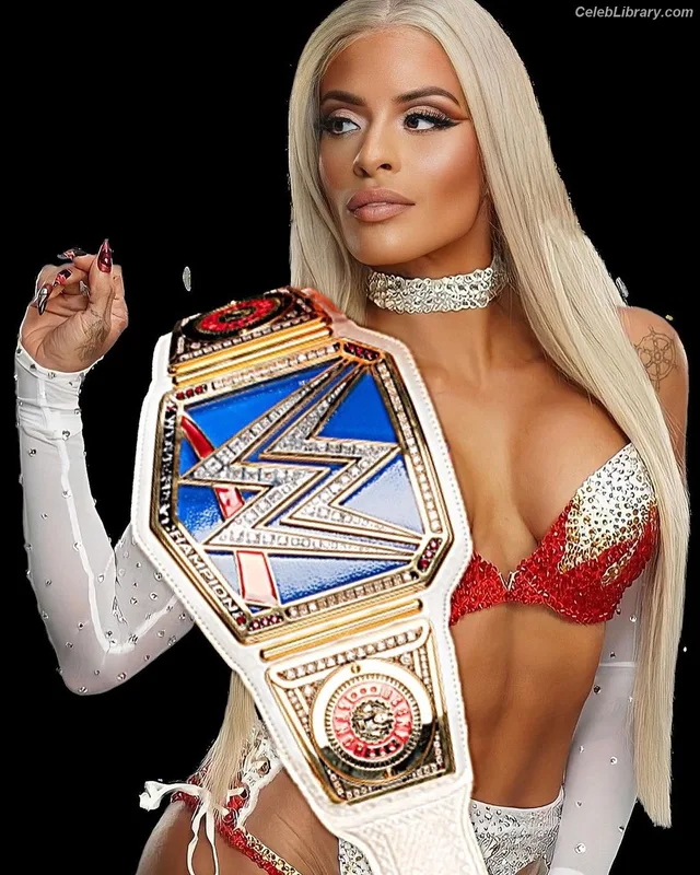 Zelina Vega photo 21 of 1497