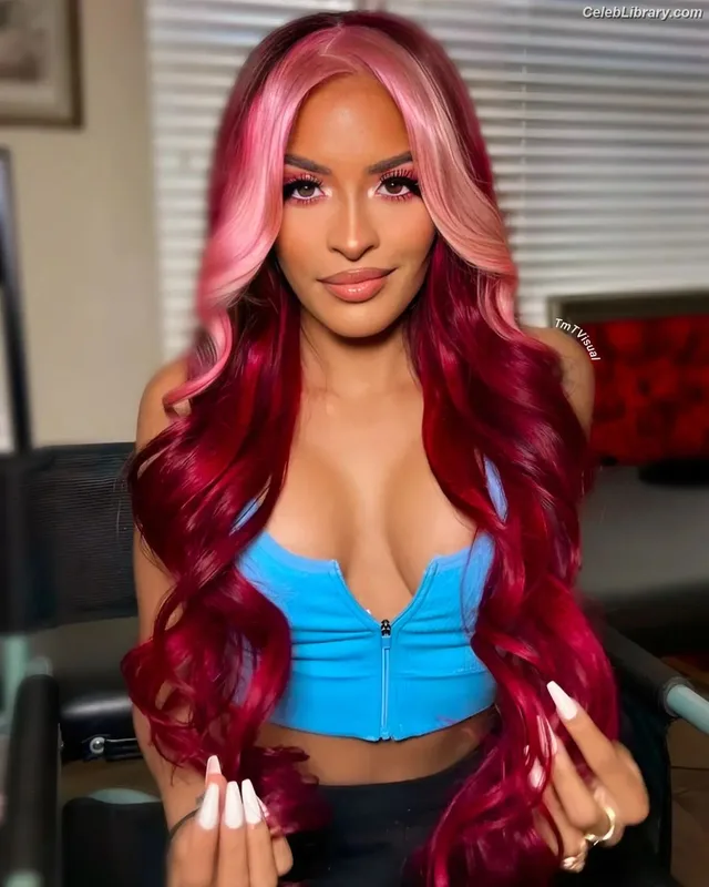 Zelina Vega photo 20 of 1497