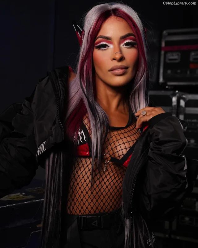 Zelina Vega photo 12 of 1497