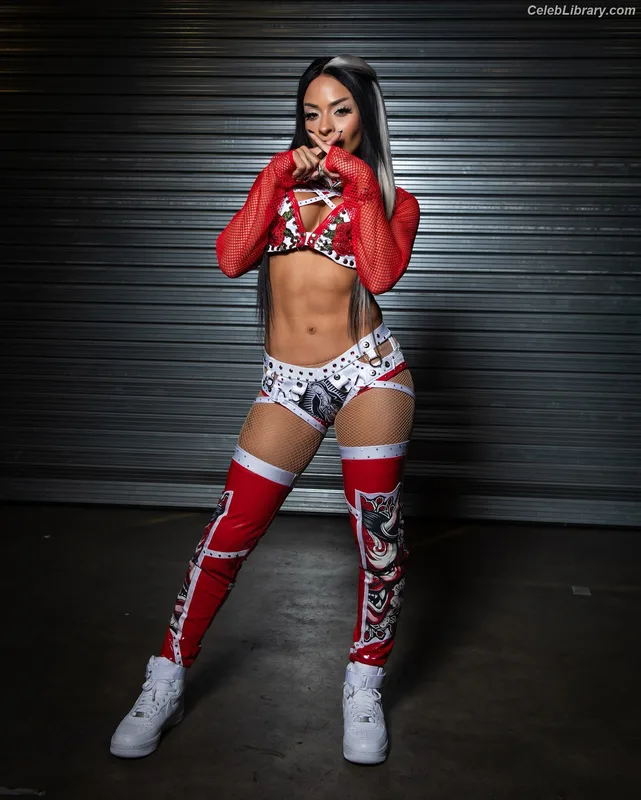 Zelina Vega photo 21 of 1497