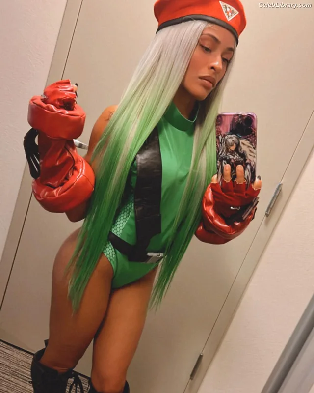 Zelina Vega photo 23 of 1497