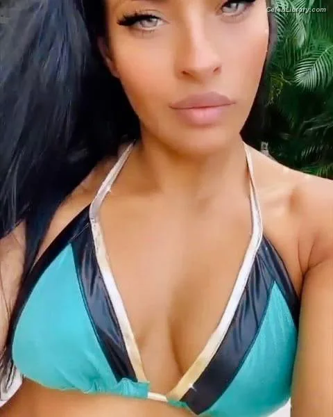 Zelina Vega photo 10 of 1497