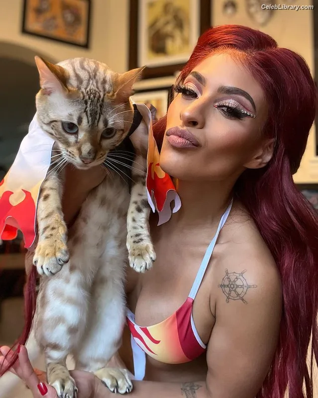 Zelina Vega photo 15 of 1497