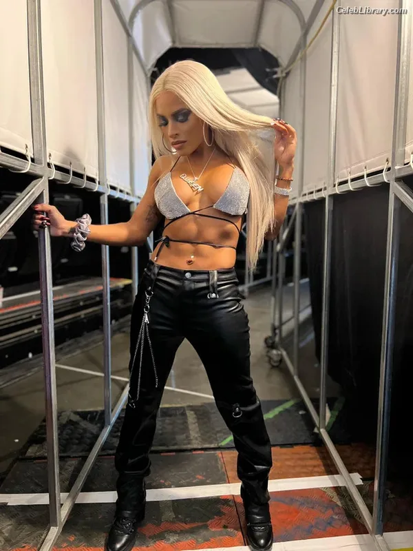 Zelina Vega photo 18 of 1497