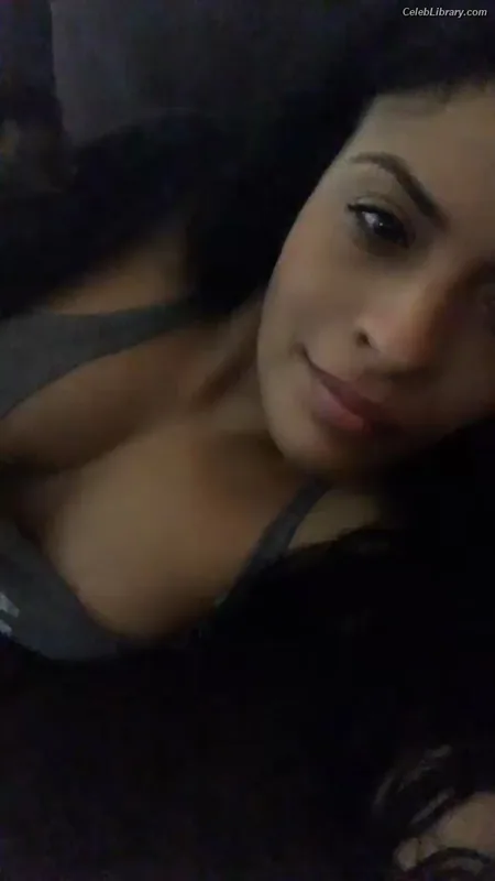 Zelina Vega photo 24 of 1497