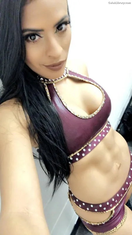 Zelina Vega photo 9 of 1497