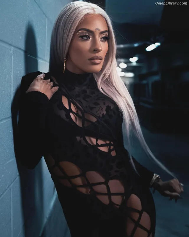 Zelina Vega photo 14 of 1497