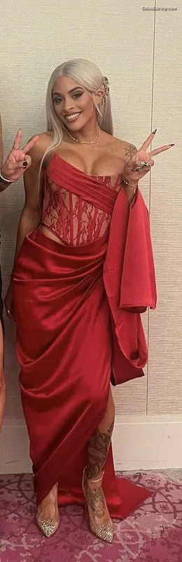 Zelina Vega photo 19 of 1497